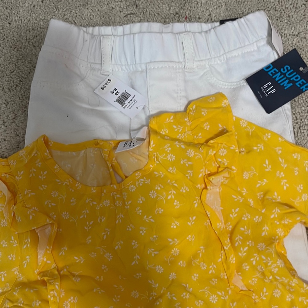 Super cute GAP outfit new with tags